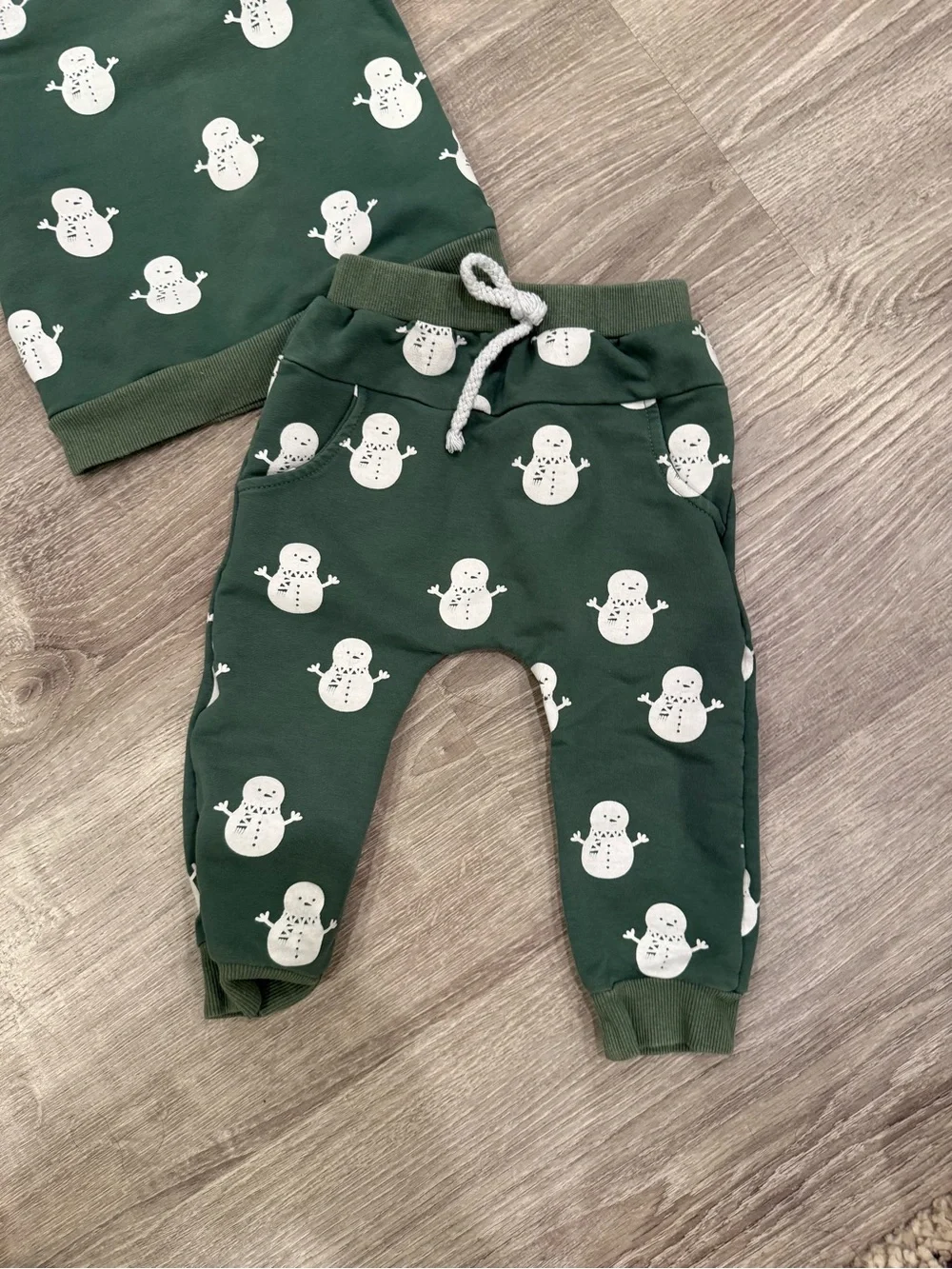 Snowman Two Piece Toddler Outfit Size 3T fits 2/3t